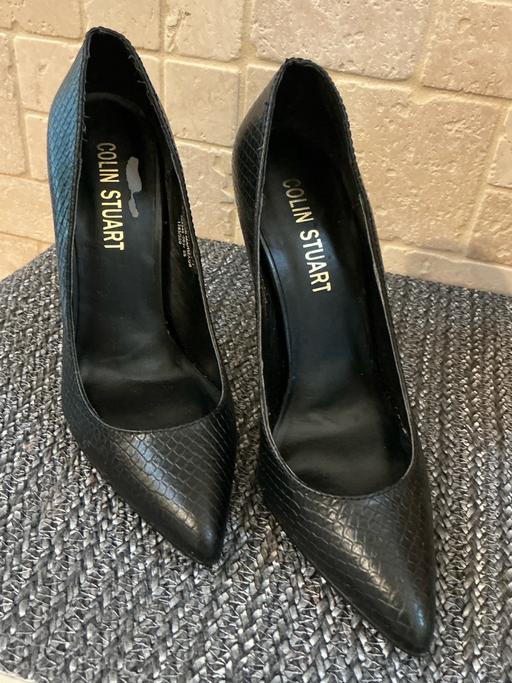 Colin Stuart Black Leather Croc 4” Pointed Stiletto Heel Pumps-Size 5.5-VGUC
